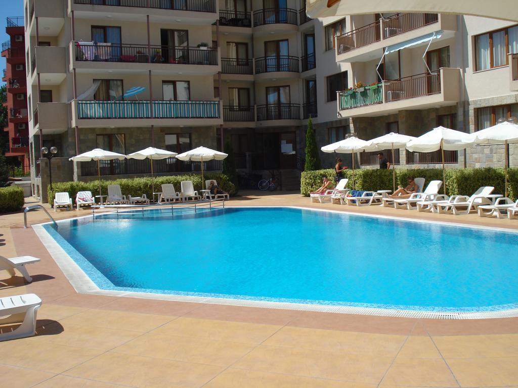 Summer Breeze Apartments ساني بيتش المظهر الخارجي الصورة