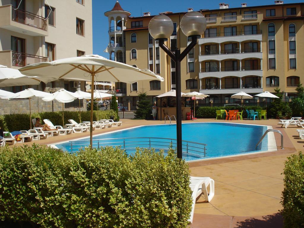 Summer Breeze Apartments ساني بيتش المظهر الخارجي الصورة