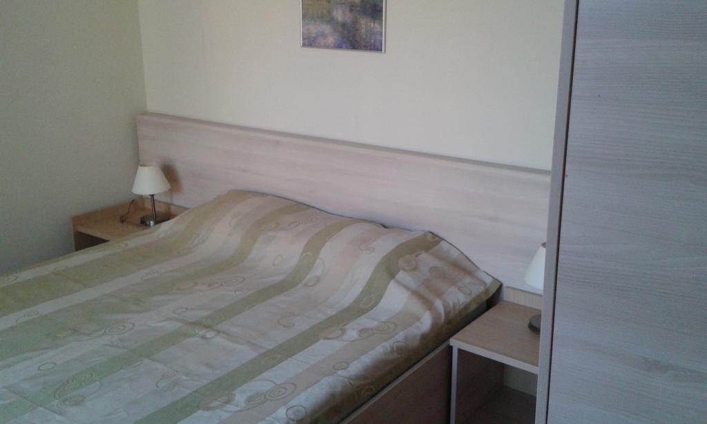 Summer Breeze Apartments ساني بيتش المظهر الخارجي الصورة